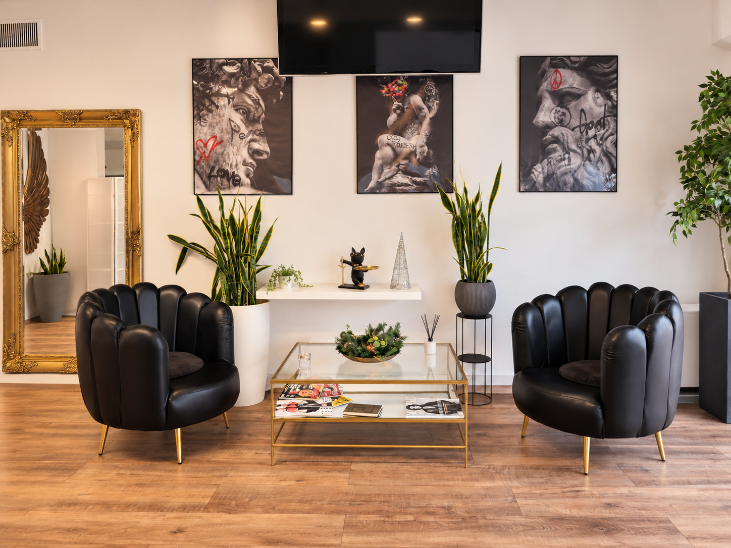 Empfang und Wartebereich im Studio Lex Lines